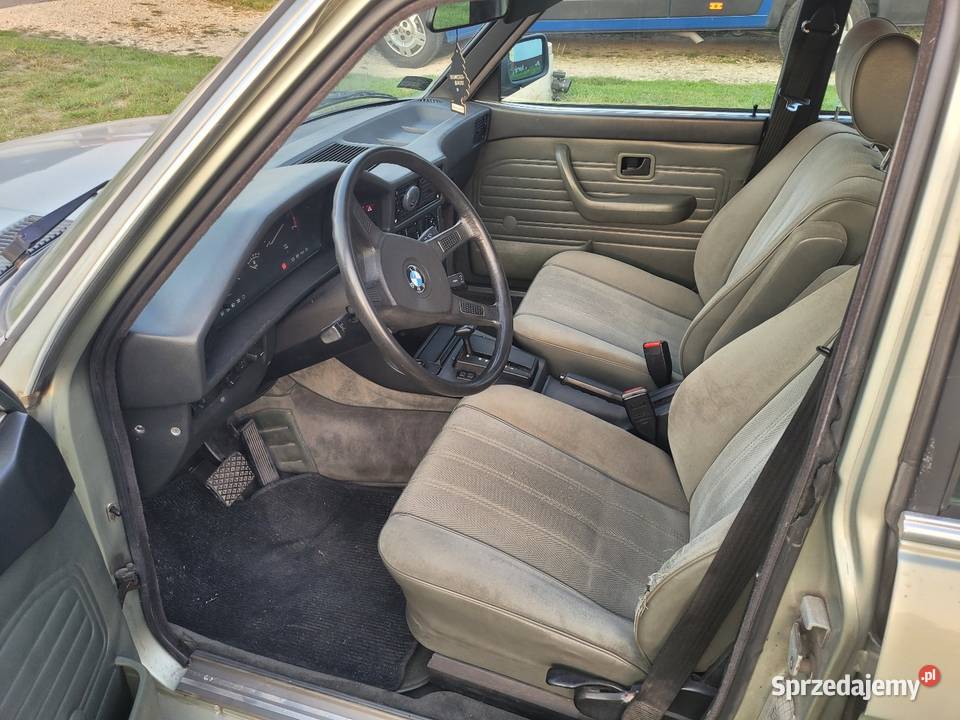 Sprzedam BMW z rocznika 1983 silnik 24 td 24cm3 Kielcza sprzedam