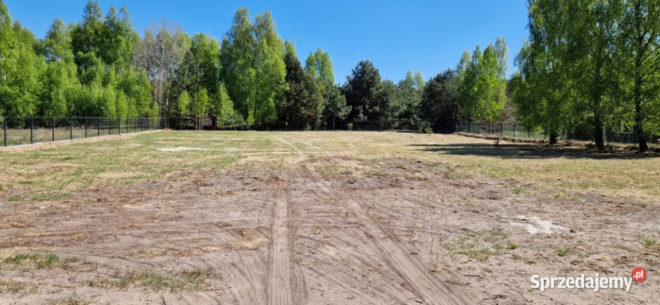 Sprzedam działkę budowlaną 2800m2 40x70m Sierpów