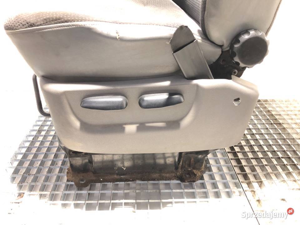 FOTEL LEWY PRZÓD FORD TRANSIT IV Bus 0006 podkarpackie
