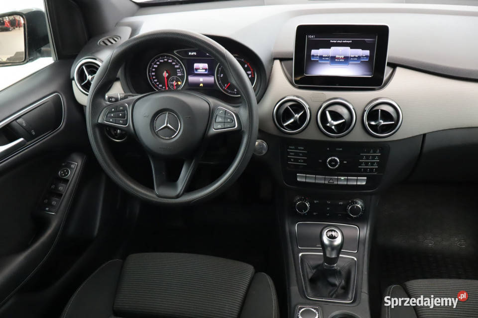 Mercedes B B 160 CDI podgrzewane fotele