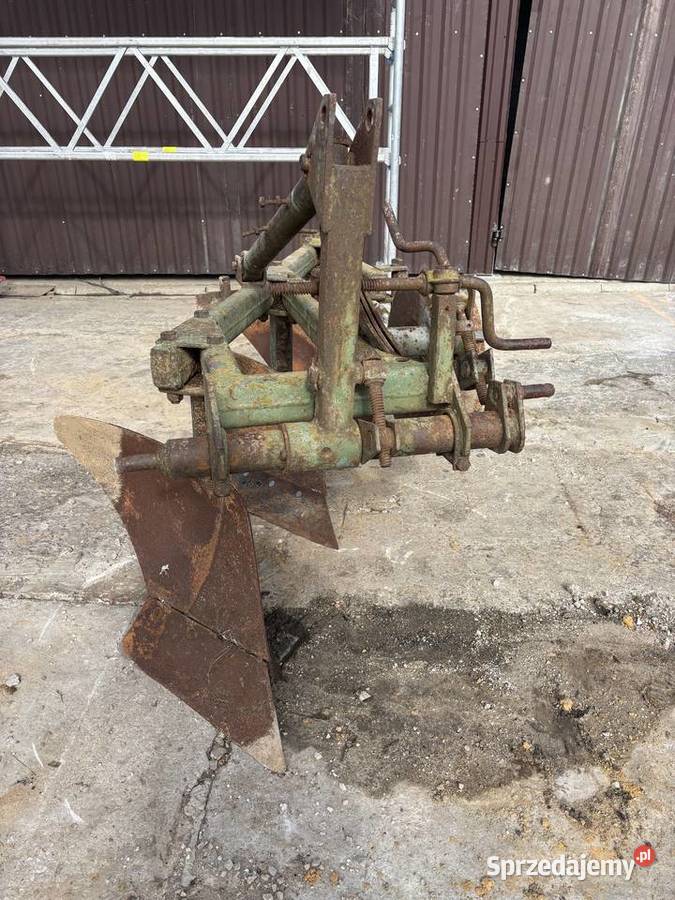 Sprzedam sprawny pług 3skibowy grudziądz Osprzęt roboczy Mychów-Kolonia