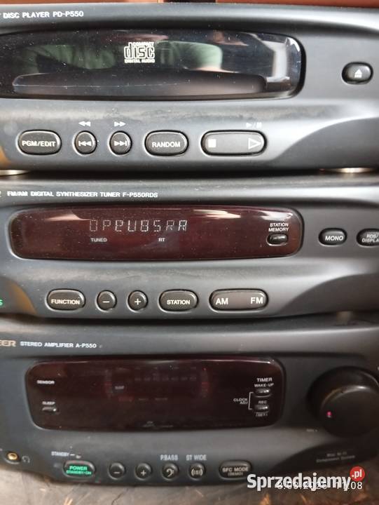 Wieża pionier z kolumnami Kielce