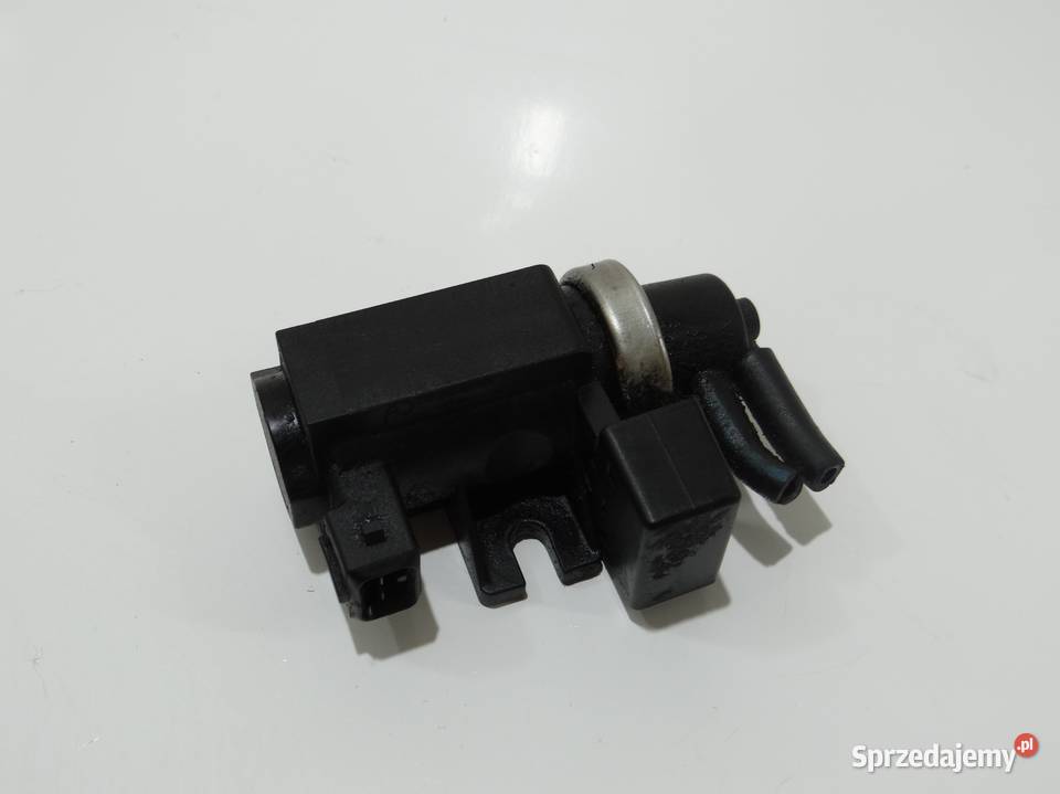 ZAWÓR PODCIŚNIENIA BMW E60 E61 E87 256D2 OE Zawory podciśnienia