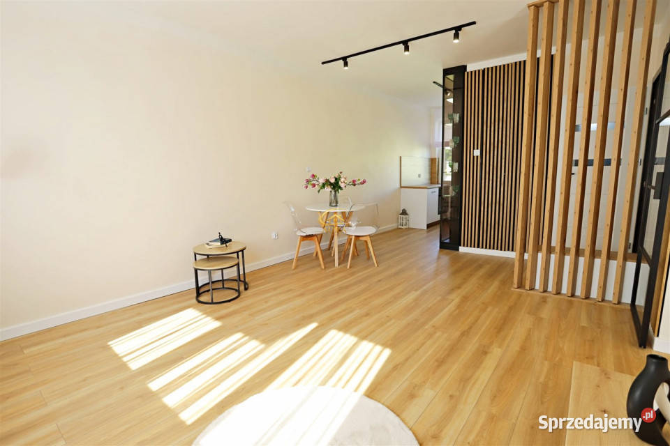 Sprzedam mieszkanie 4003m2 2 pokojowe Wałbrzych 40.03m2