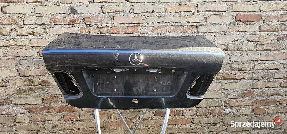 Klapa tył mercedes clk w208