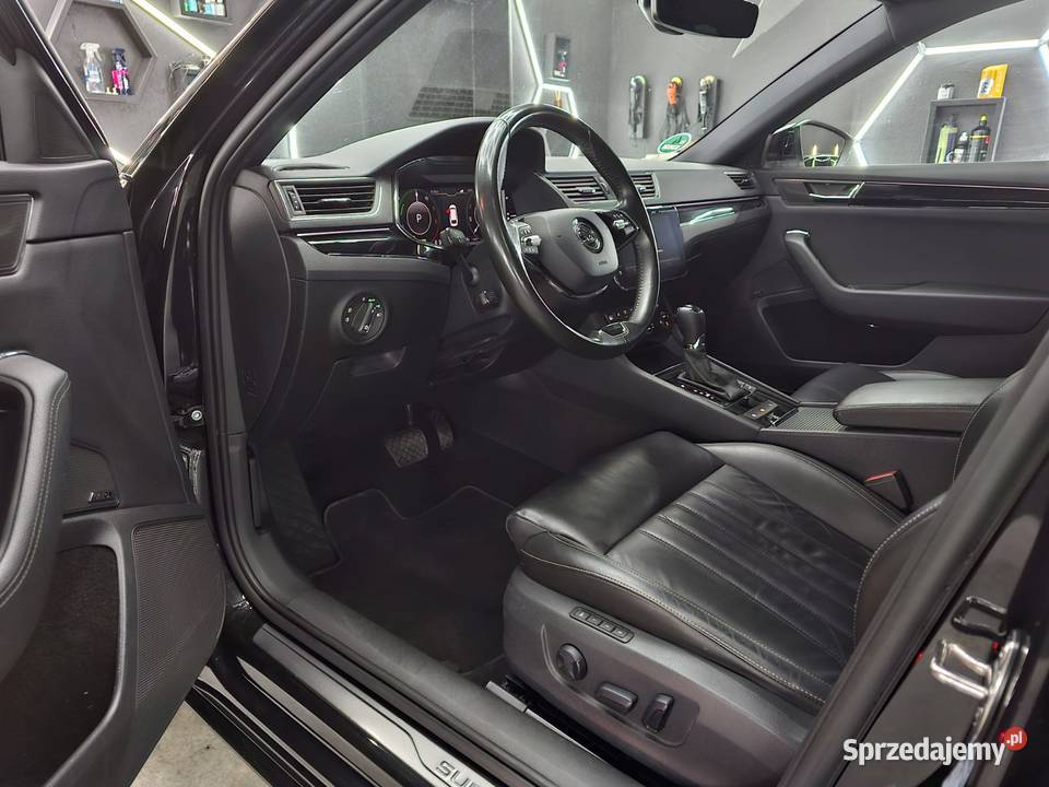 Skoda Superb 14 Plugin Hybrid LK iV światła LED Superb Białystok