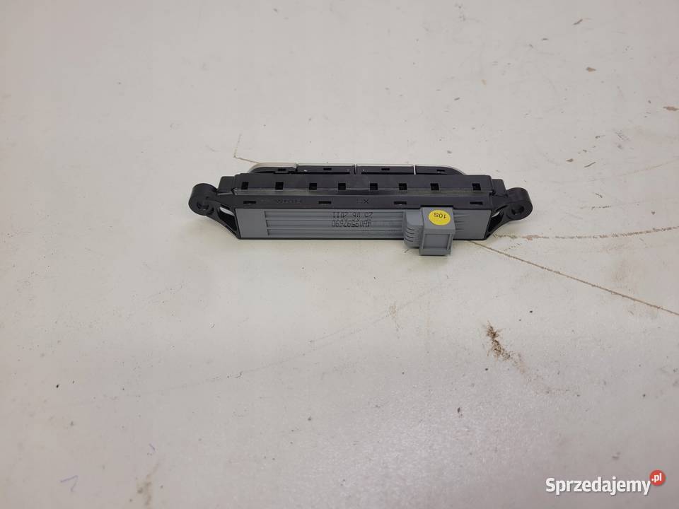 PRZEŁĄCZNIK PAMIĘCI FOTELA AUDI A8 D4 4H0959769D osobowe Panele sterowania, przełączniki śląskie