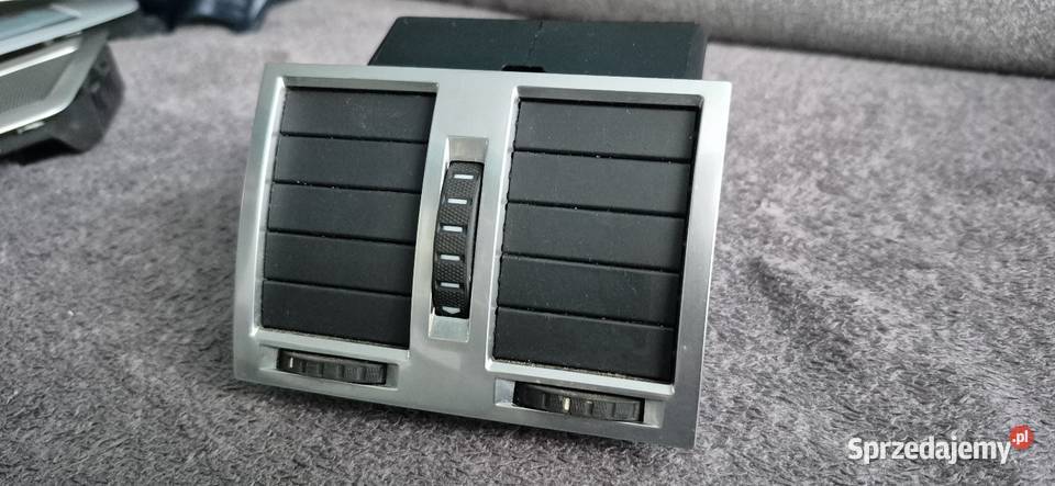 Kratka nawiewu tył tylna Skoda SuperB 1 lift Słupsk