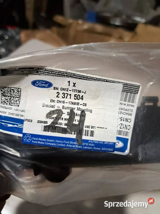 ślizg mocowanie zderzaka Lewy Tył Ford Ecosport