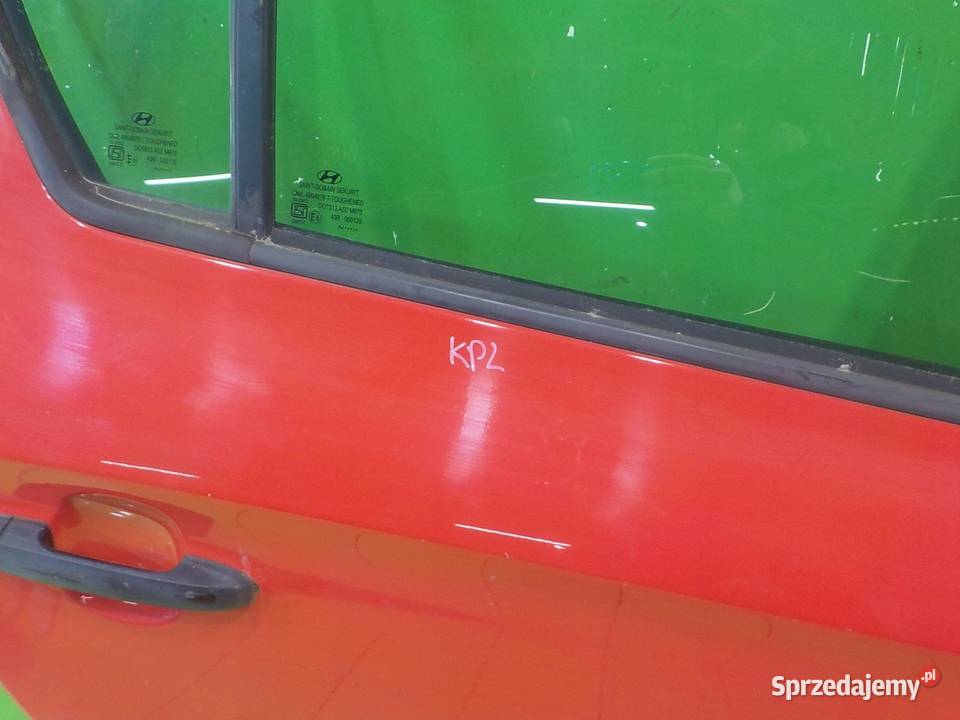 HYUNDAI i20 I 12B 09r HB 5D drzwi prawe tyl Suków