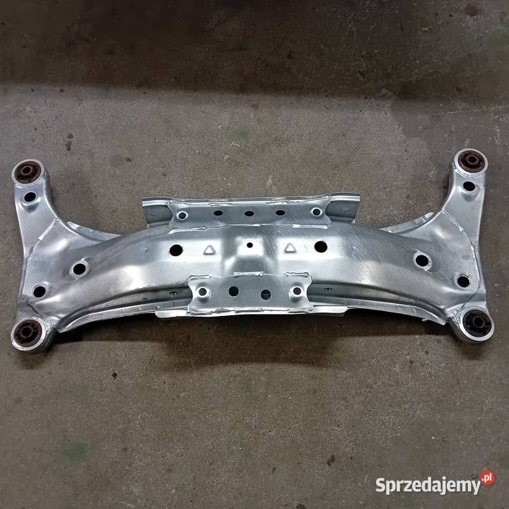 Toyota Avensis belka wozek zawiezenie manualna Opole