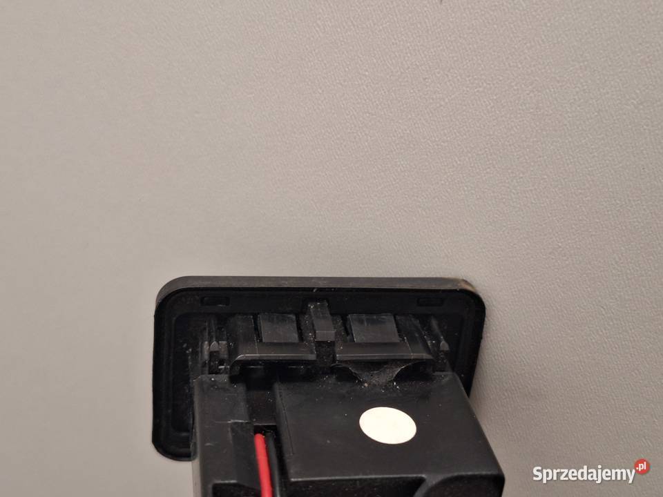 Lexus RX II przcisk zamykania klapy RX 400h 07r kujawsko-pomorskie Toruń