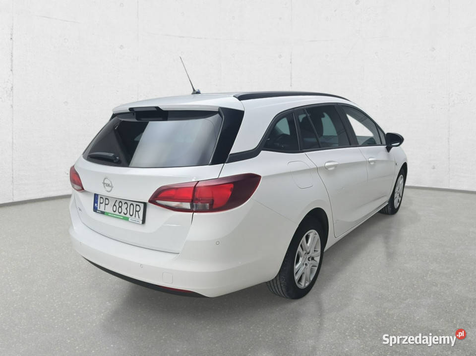 Opel Astra L 2021 Komorniki