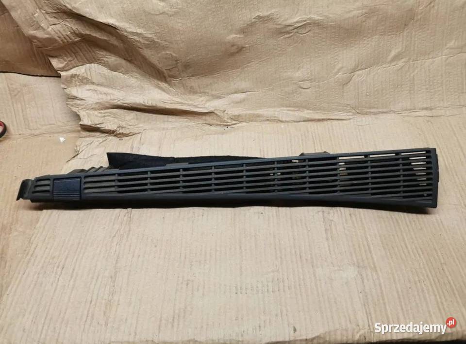 Kratka bagażnika BMW E34 kombi lewa Żory