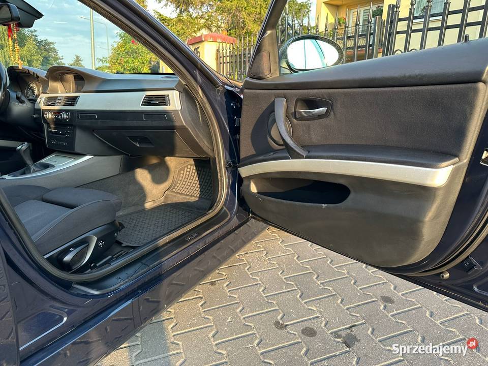 BMW Seria 3 BMW E91 20 diesel manual ZADBANY BMW Radom