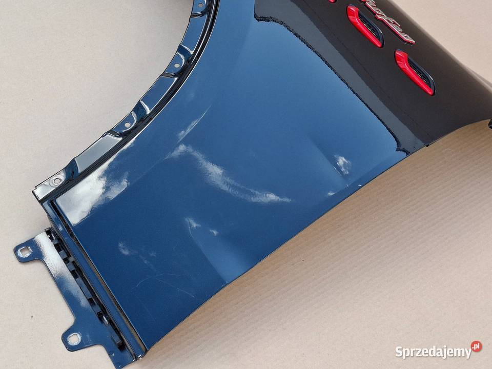 MASERATI LEVANTE TROFEO BŁOTNIK LEWY PRZÓD Bieleń