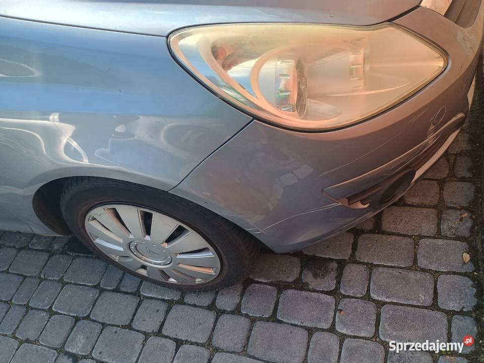 Opel Corsa d 12 uszkodzona brak solnika manualna małopolskie sprzedam