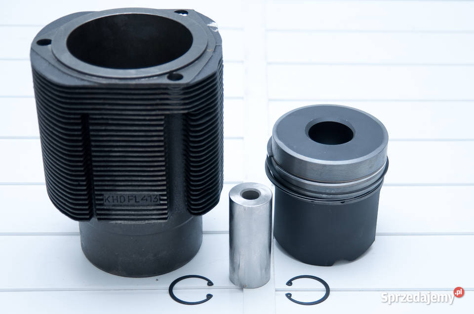 KHD DEUTZ TYLEJA CYLINDRA BF8L513 F8L513 F12L513 Juszkowo sprzedam