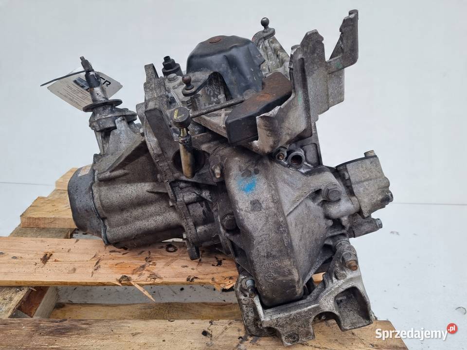 Citroen C4 16 16V SKRZYNIA BIEGÓW 20CN25 Janów