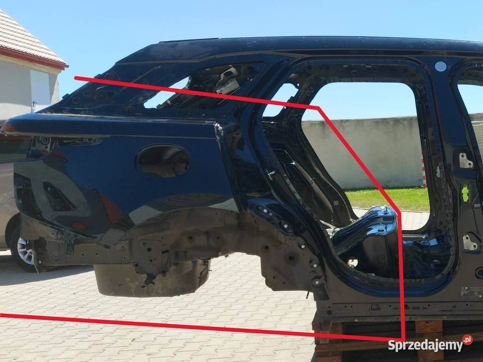Range Rover VELAR L560 2021r pas tylny błotnik sprzedam