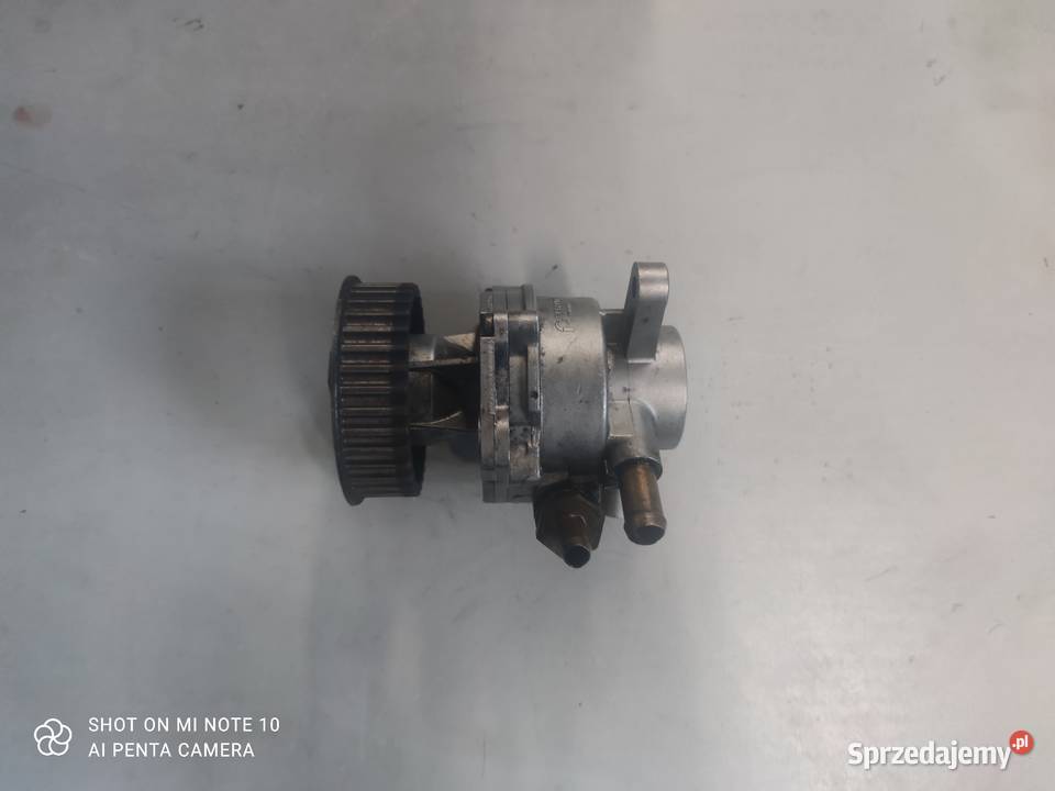Pompa Vacum Renault 22 DCI 72166610 osobowe Silniki i osprzęt Suchedniów