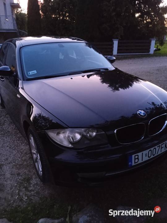 BMW E87 czarny benzyna