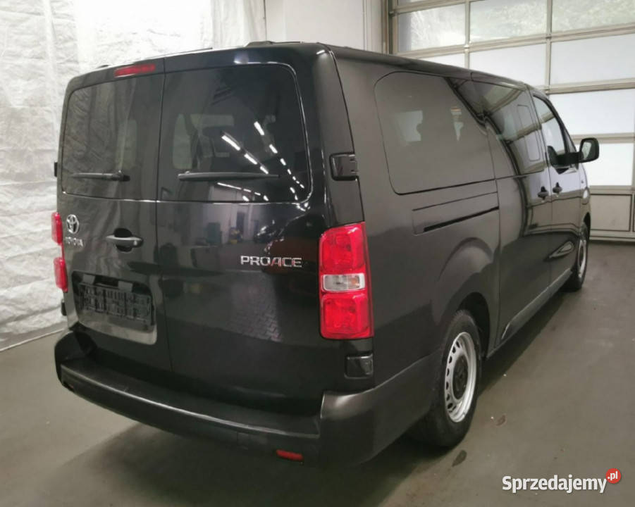 Toyota Proace Verso 9OSÓB długa L2H1 czarny Jarocin