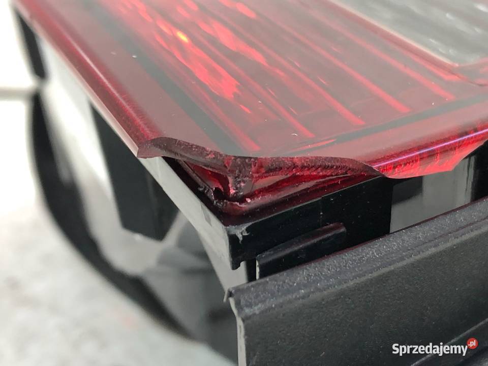 BMW 1 E87 5D 20072011 LIFT Lampa tylna lewa