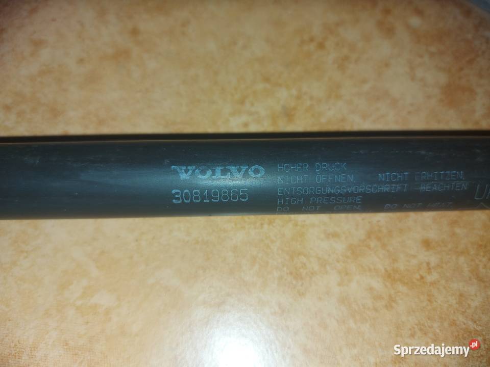 Amortyzatorsiłownik pokrywy silnika volvo S40V40 Żeliszów sprzedam