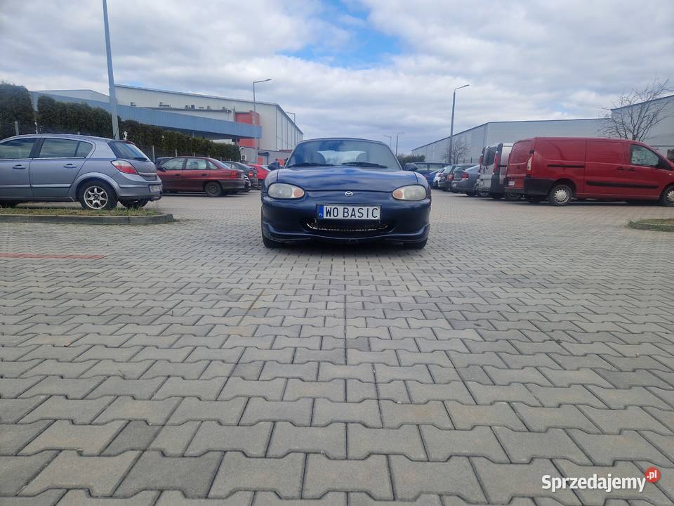 Sprzedam mazdę mx5 18 bezynalpg nieuszkodzony Wyśmierzyce sprzedam