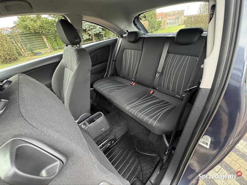 Opel Corsa D 2009 Benzyna 12 80 NISKI PRZEBIEG serwisowany w ASO Drezdenko