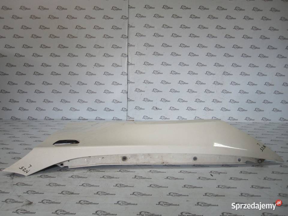 BMW E82 10r błotnik lewy przód osobowe świętokrzyskie