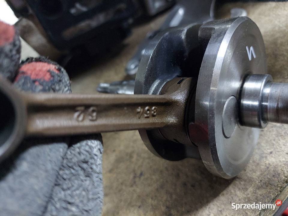 Suzuki RG 80 wał korbowy korbowód korba rg80 Jelenia Góra sprzedam