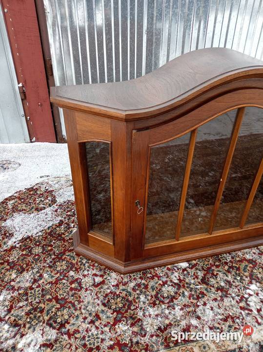 Witrynę sprzedam Borówno