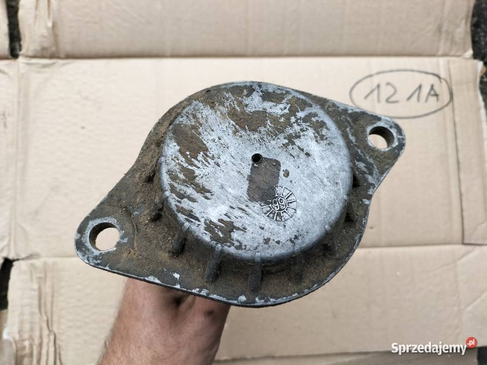 AUDI 80 B3 B4 A6 C4 PODUSZKA SILNIKA