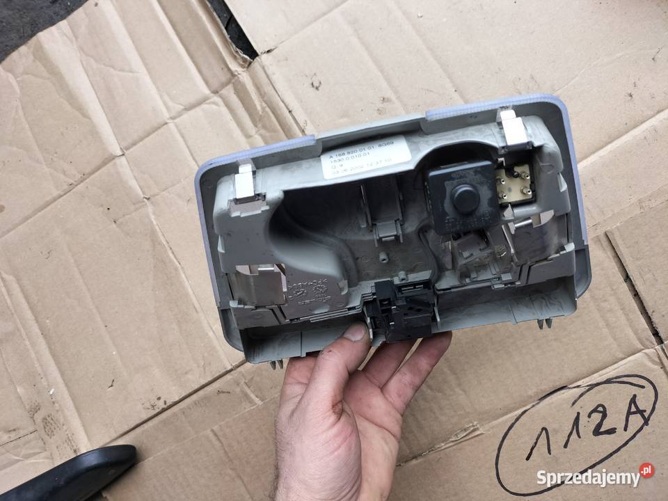 MERCEDES W168 LAMPKA WNĘTRZA OŚWIETLENIE KABINY Kamień-Kolonia