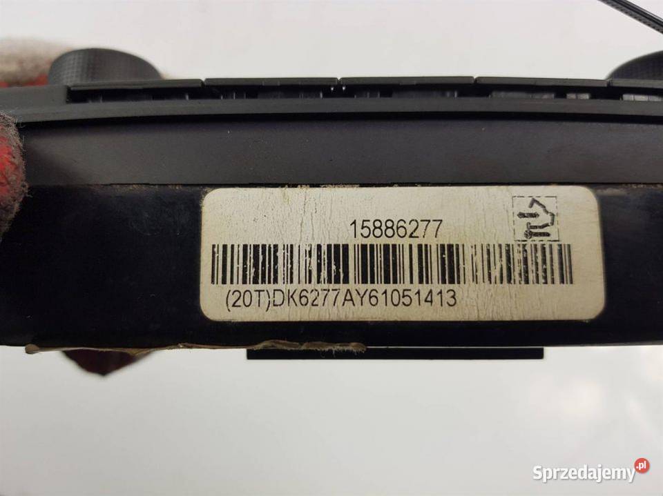 PANEL KLIMATYZACJI CADILLAC ESCALADE ESV Lipno