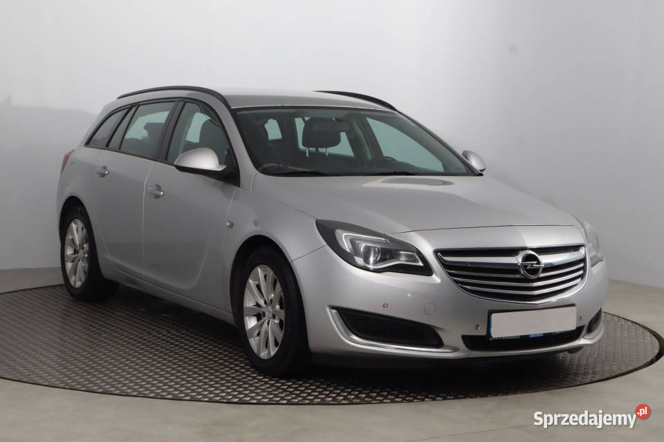 Opel Insignia 20 CDTI srebrny