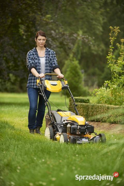 Kosiarka spalinowa z napędem Cub Cadet LM3 podkarpackie