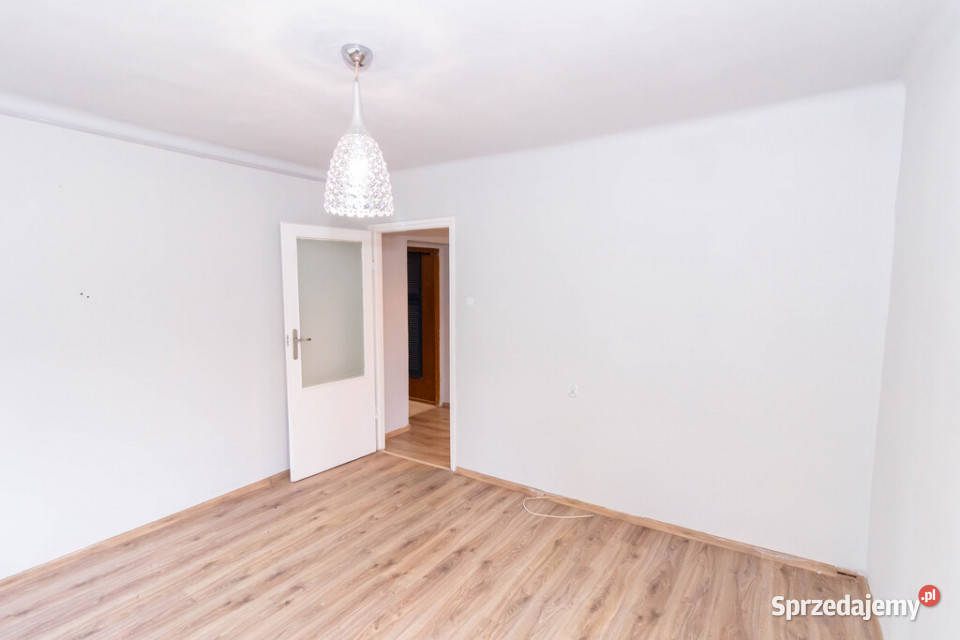 Mieszkanie2 pokoje parter5012m2 Kopernika Ostrowiec Świętokrzyski