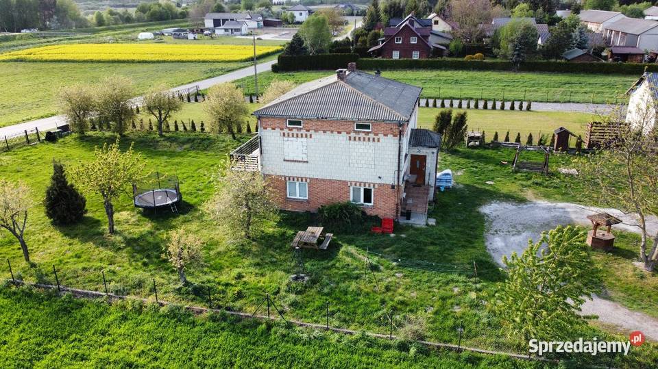 Dom jeziorem Dratów