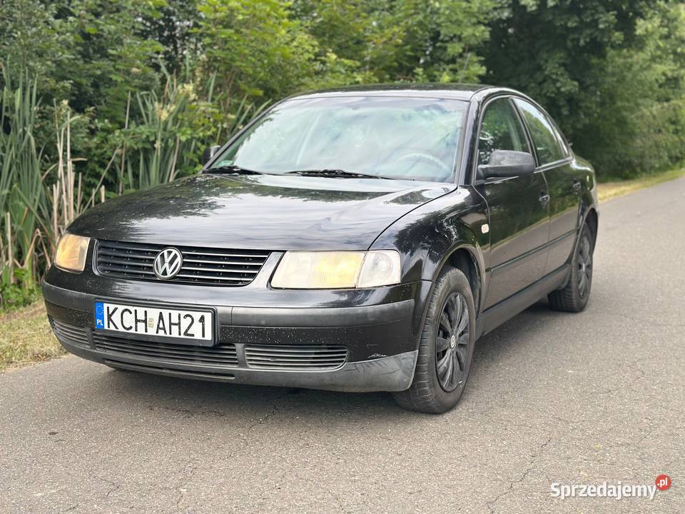 VW Passat B5 czarny sedan 19 TDI 110 sprawny 110KM Wieluń