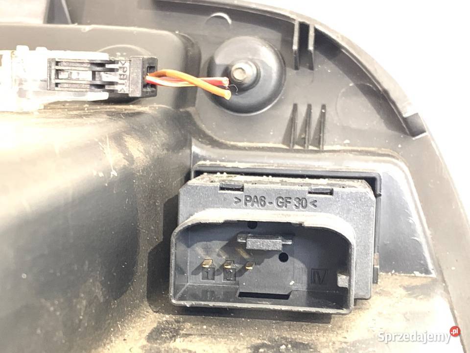 SCHOWEK PASAŻERA SEAT LEON II Hatchback 0513 sprzedam