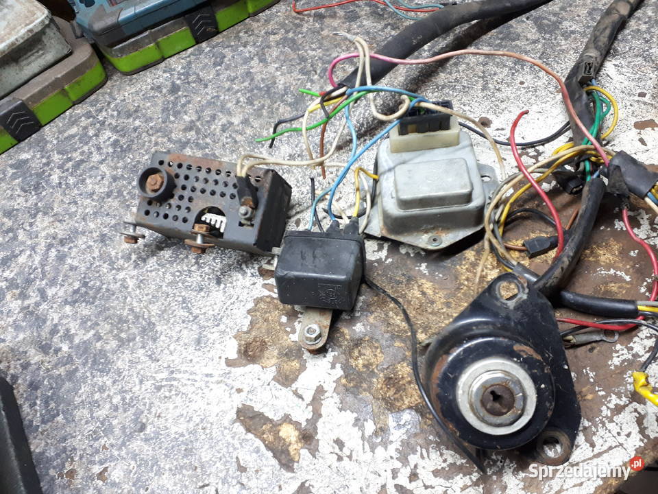Stacyjka regulator napięcia alternator jawa 350 Rzeszów
