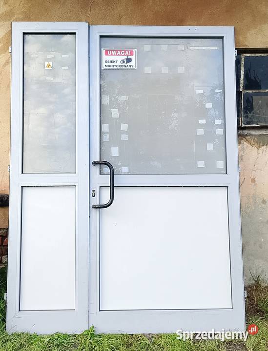 Drzwi aluminiowe sklepowe witryna sklepowa Breń Osuchowski