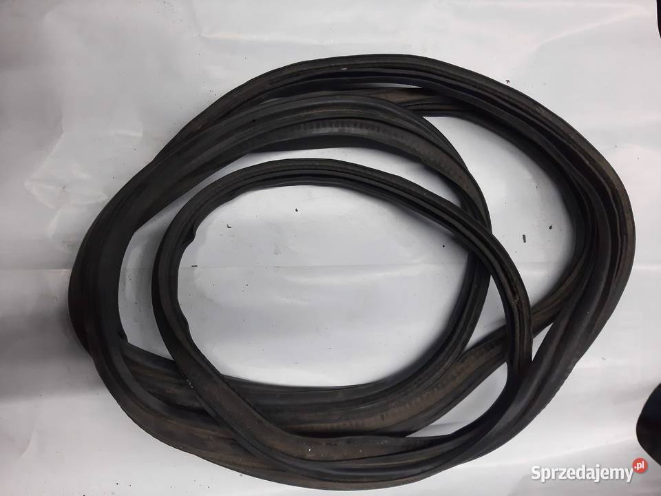 Opel Vectra C HB uszczelka klapy tylnej klapy