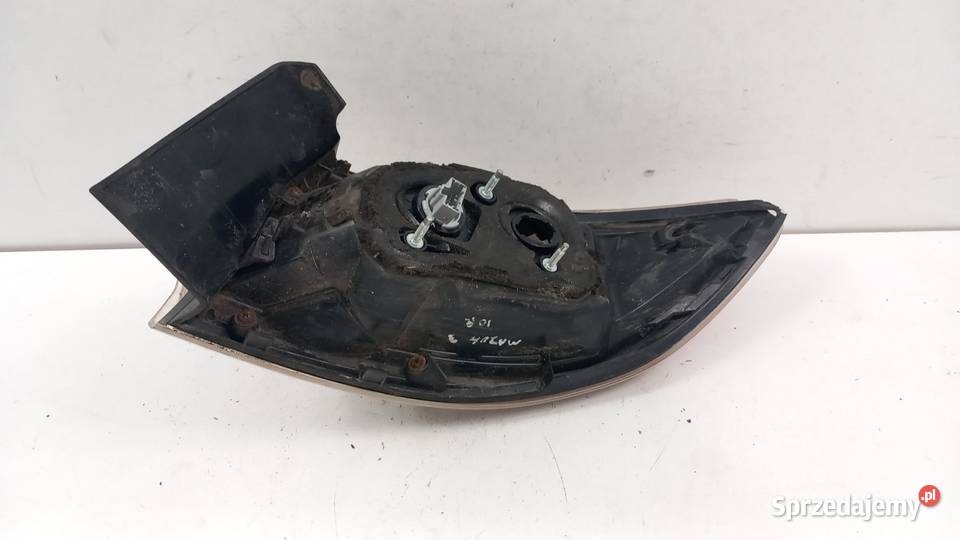MAZDA 3 BL HB LAMPA TYŁ LEWA Zbierkowo