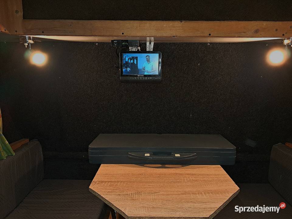 Przyczepa kempingowa niewiadów n126N Rok produkcji 1990 Konin