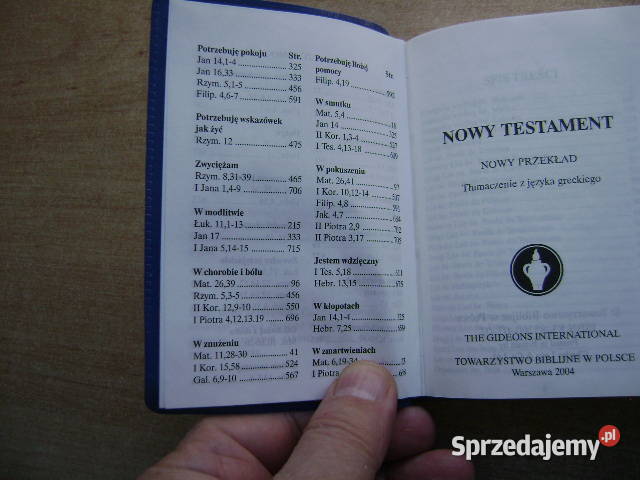 Starocie z PRL Dewocjonalia Nowy Testament z Rok wydania 2004 Pozostałe Gdynia