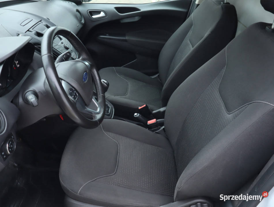 Ford Transit Courier 15 TDCi Łódź